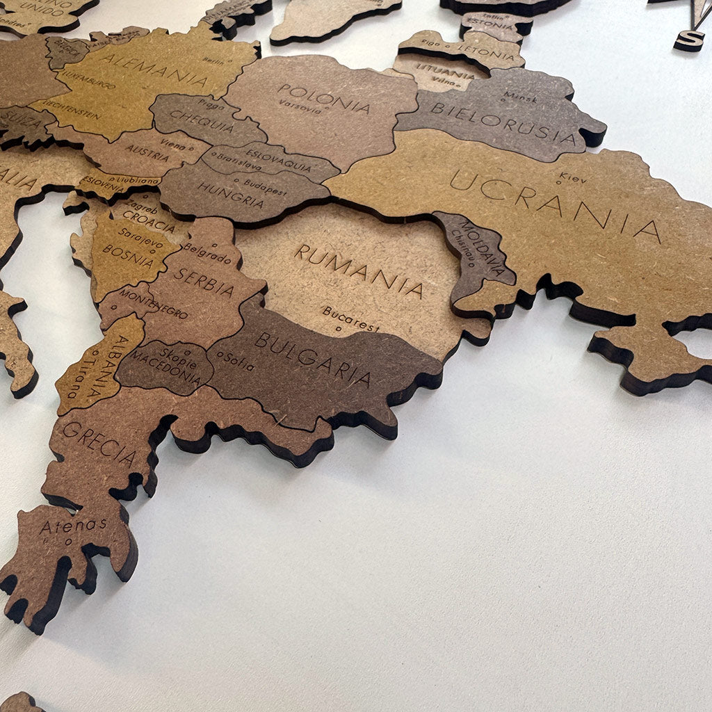 Spain map in 4 wood tones