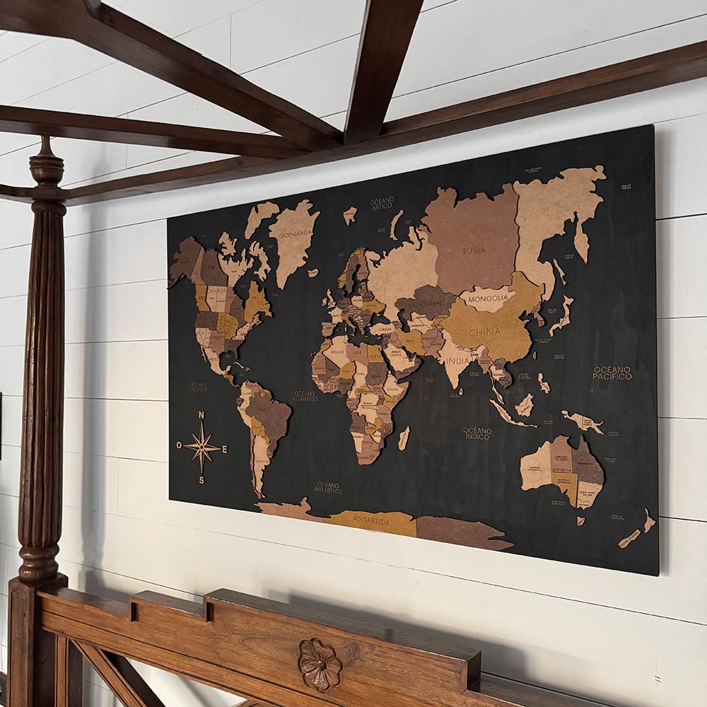 Panel negro mapamundi 3D multicolor de madera